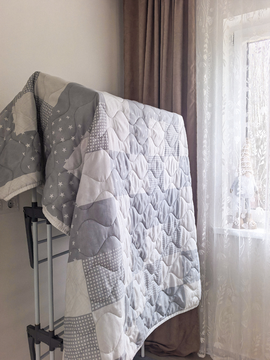 Постиранное одеяло