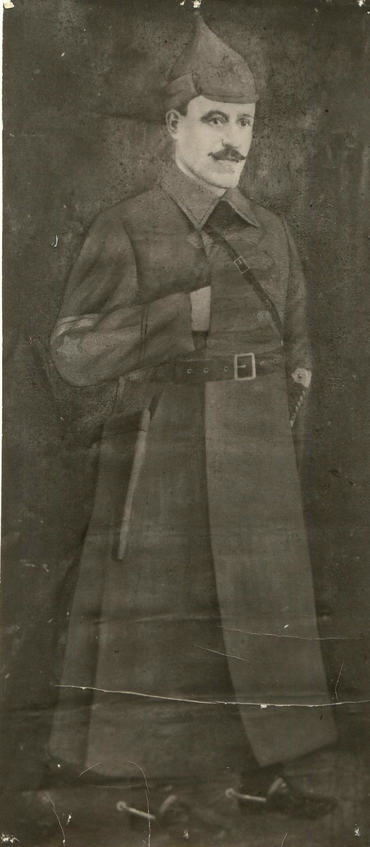 Матвеев Василий Иванович (1887 — 1968 г.г.). Весной 1919 года В. И. Матвеев возглавил Мелекесский революционный комитет, занимался организацией обороны города