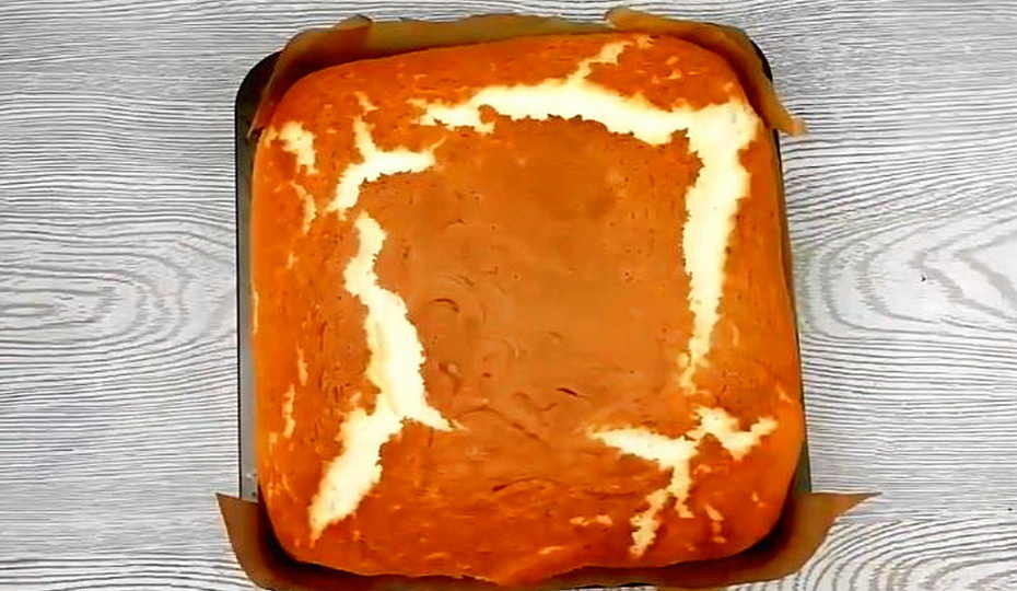 А что вы делаете со старой сметаной?НЕЖНЫЙ,Гладкий, Вкусный и Сливочный ДЕСЕРТ/Без Муки и Масла