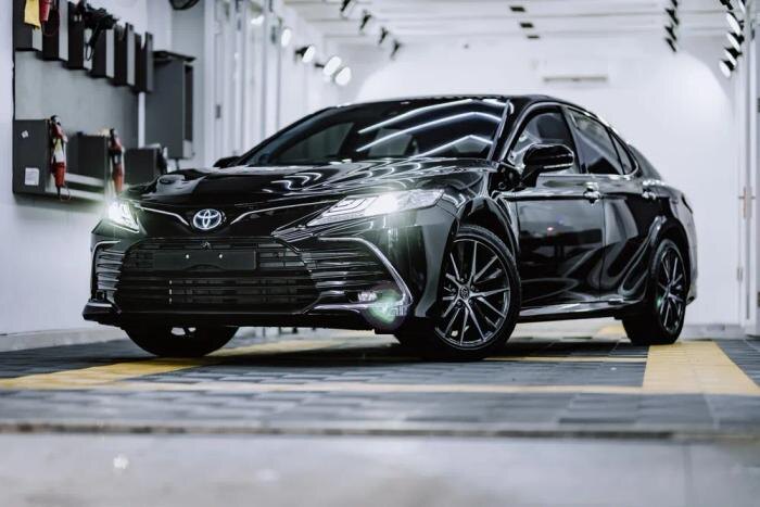 В Toyota заявили, что компания не покидала российский рынок