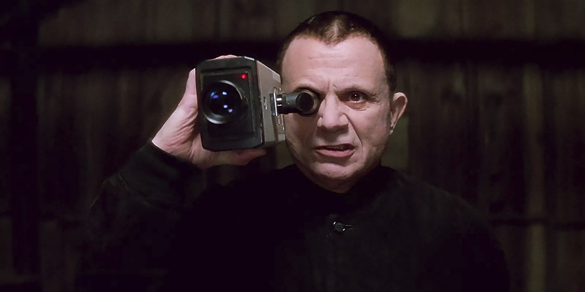     «Шоссе в никуда», режиссер Дэвид Линч, 1997 «Шоссе в никуда», режиссер Дэвид Линч, 1997