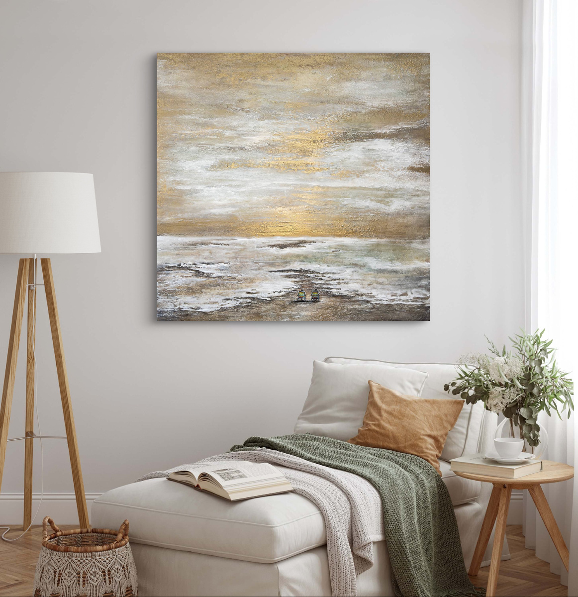 Картина с золотом в интерьере