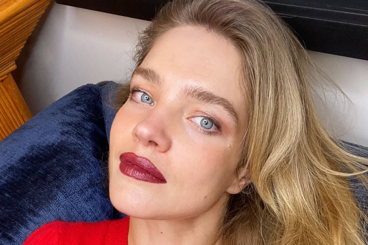     «Опера полностью на русском языке»: Наталья Водянова в платье с открытыми плечами появилась в La Scala