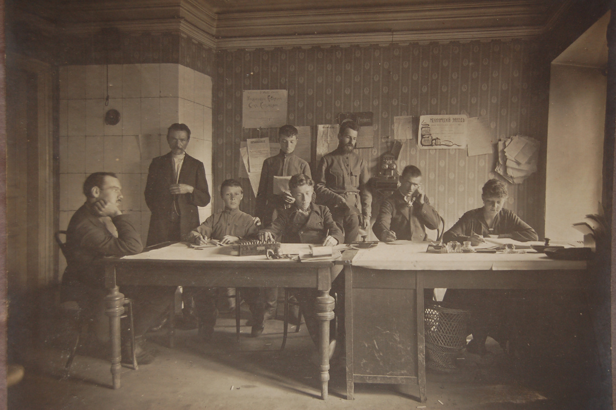 Дворянская улица, 1915 год. Ныне улица Ворошилова д.58