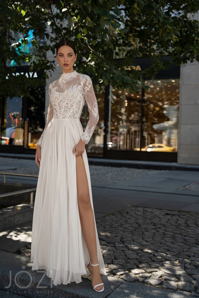 Прямое свадебное платье Хадижа от бренда  Jozi