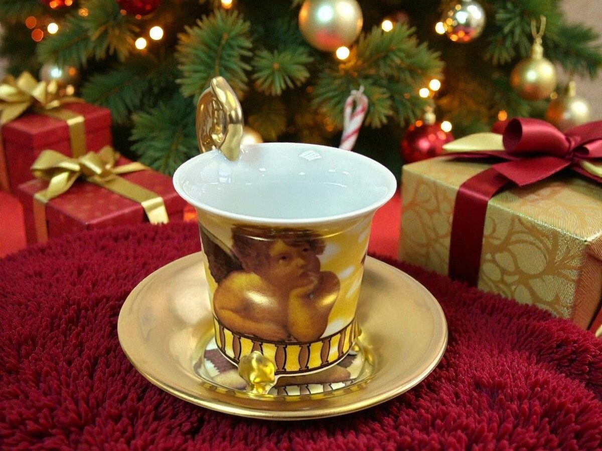 Листать вправо.