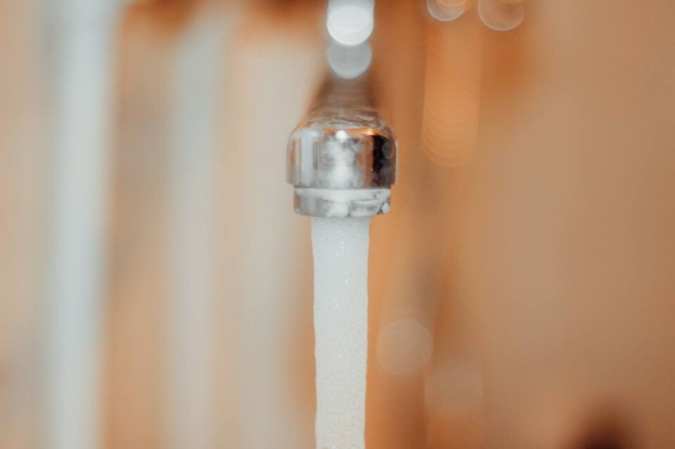    Вода, кран, ванная. Источник: Рита Перегудова