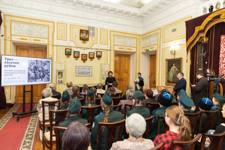    В Оренбурге открылась масштабная выставка об истории казачества Оренбуржье