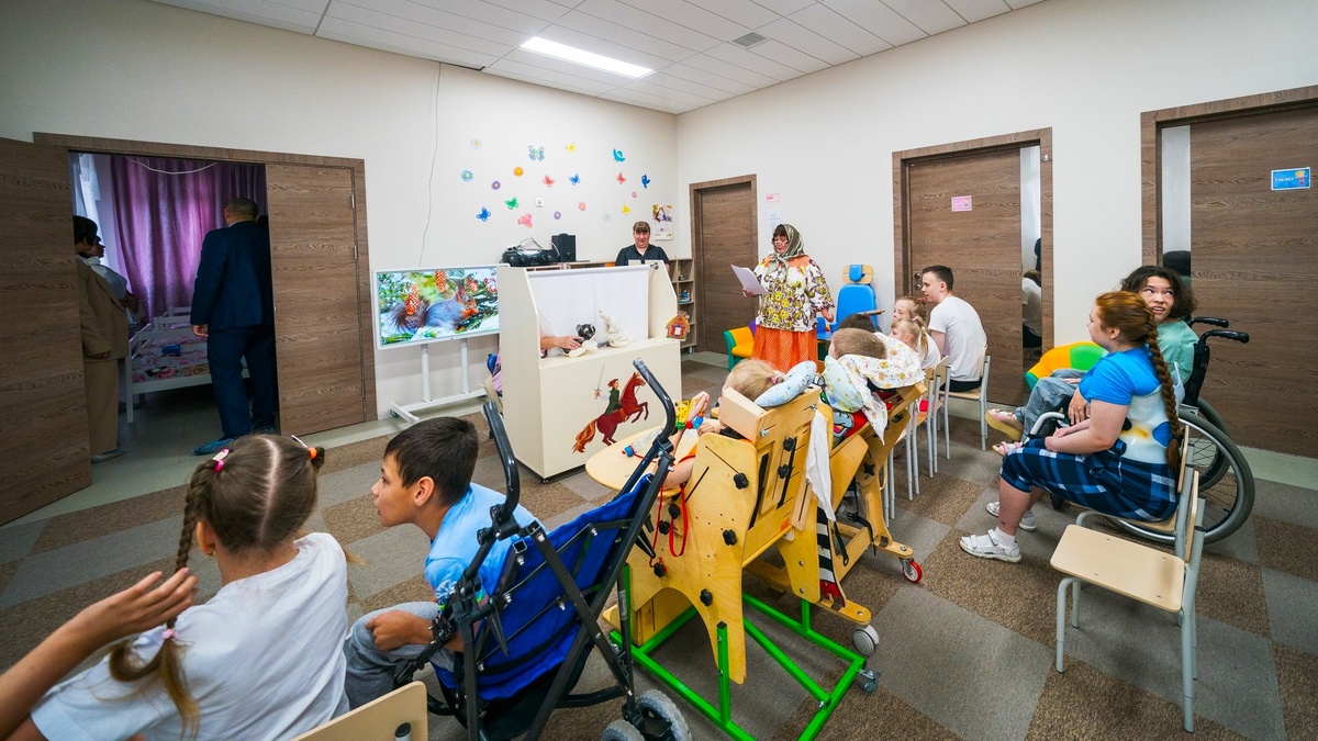    Югра вошла в десятку регионов-лидеров по созданию условий для инвалидов