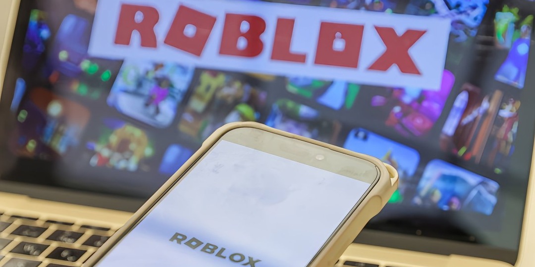 Психолог объяснила, как поддержать детей после блокировки Roblox