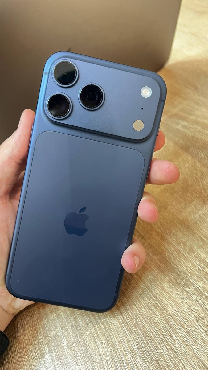 решил взять синий в этот раз