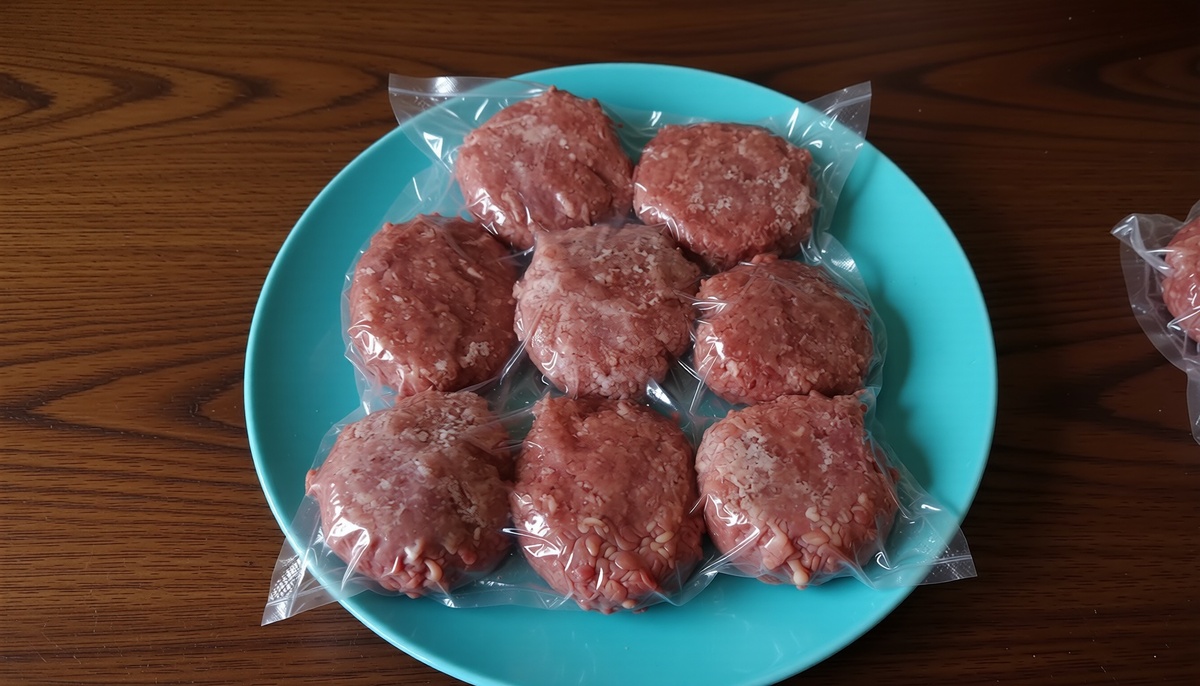 Котлеты по-домашнему су-вид