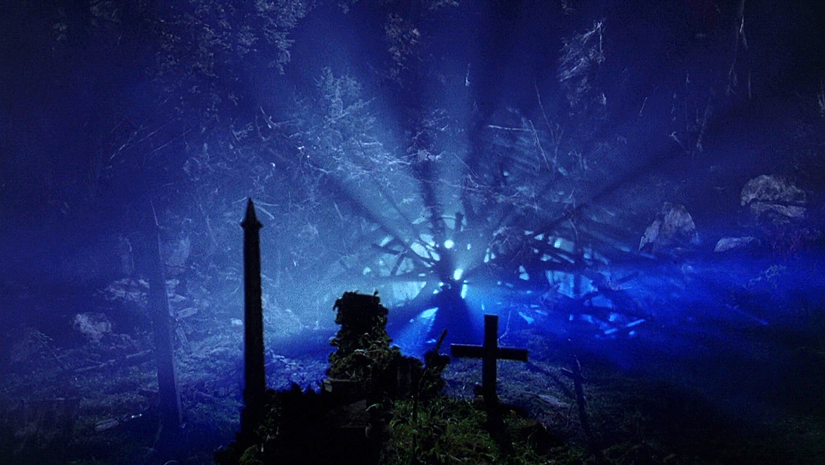 Кадр из фильма "Кладбище домашних животных" (Pet Sematary, 1989)