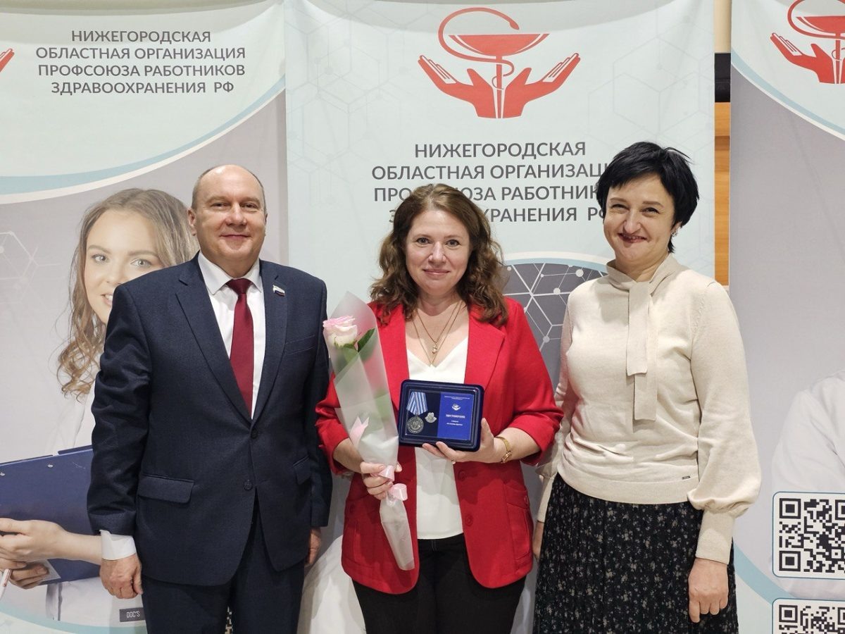    Медики из Нижегородской области получили медали за помощь жителям ДНР, ЛНР и Запорожья