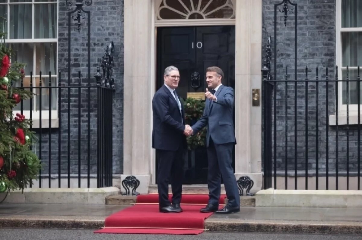    Европейские лидеры не стали общаться с прессой перед встречей в Лондоне