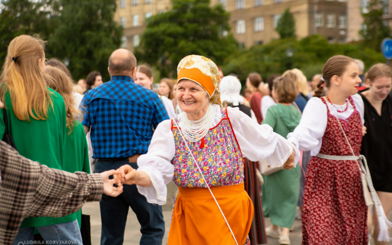    Людмила Корвякова