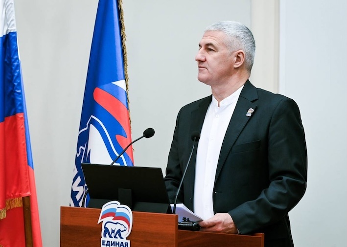 Перчатка брошена