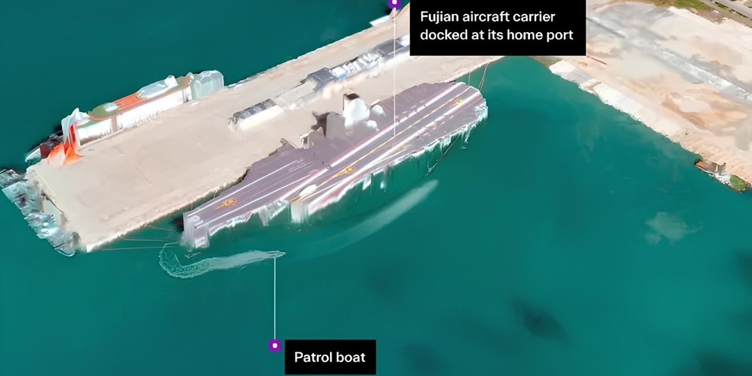 Американцы продемонстрировали возможности спутниковой съемки, детально сфотографировав базу ВМС Китая