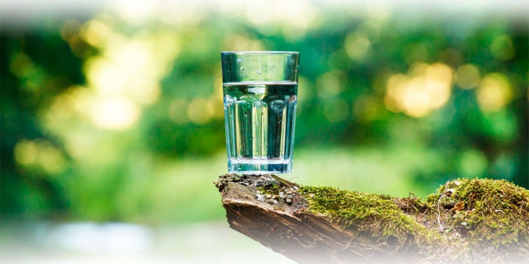 Артезианская вода