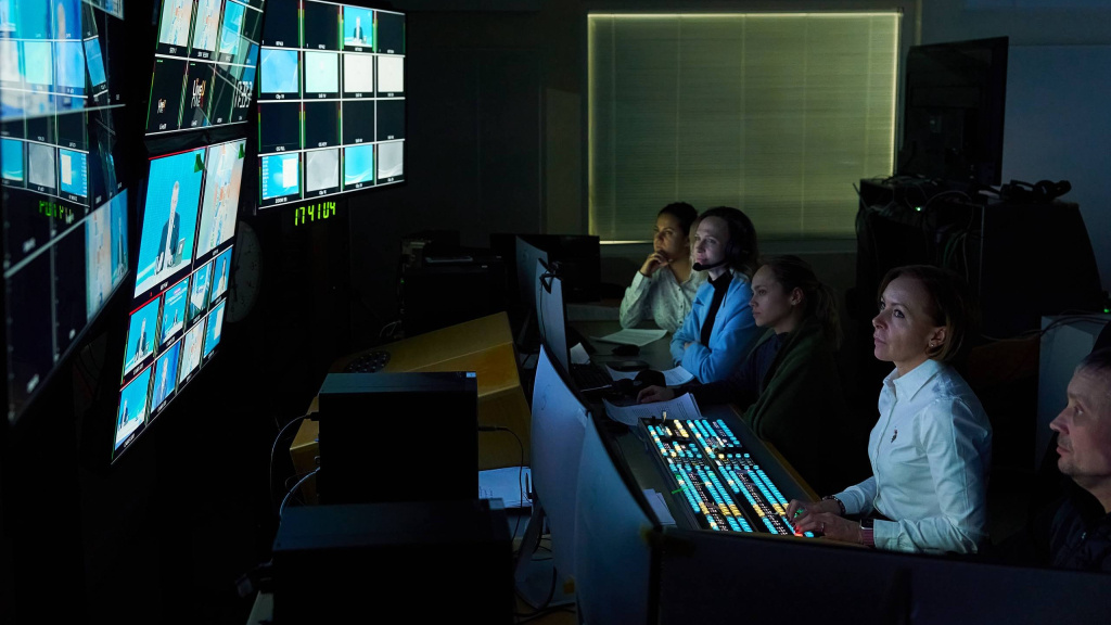    Все вопросы, заданные югорчанами губернатору ХМАО к прямой линии, получат ответы