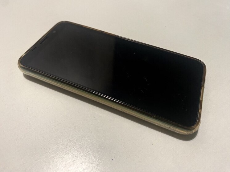     Белгородец случайно зашел в сервисный центр и вынес оттуда служебный телефон, фото: МК в Белгороде