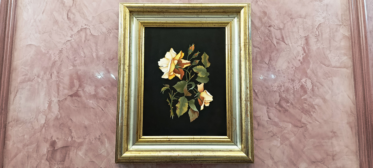 Розы. Флоренция. 1997 год. Марамор, яшма