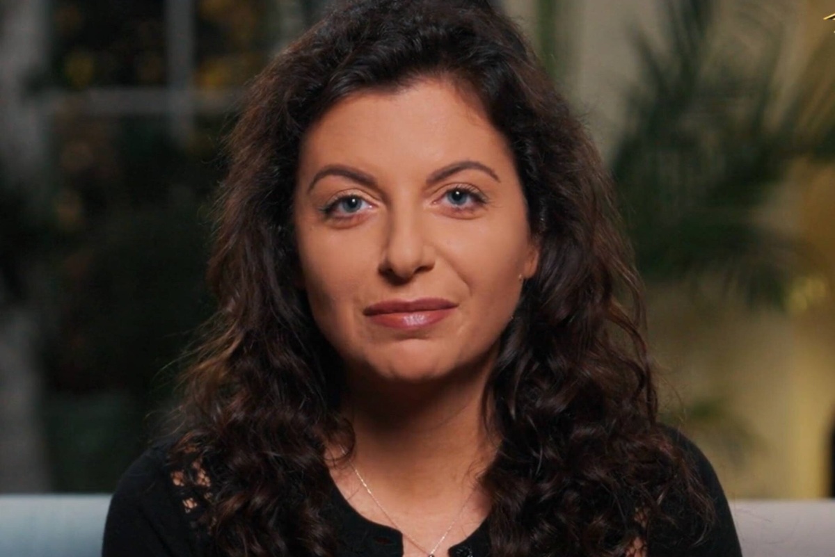     «Ноги не держат, облысела»: онкобольная Маргарита Симоньян рассказала о самочувствии после химиотерапии