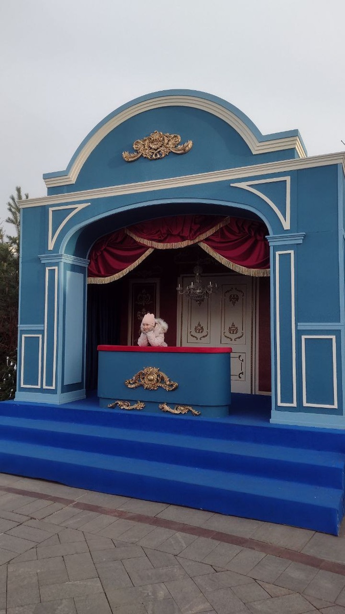 Фотозона на площади перед Большим театром, фотография из личного архива автора статьи