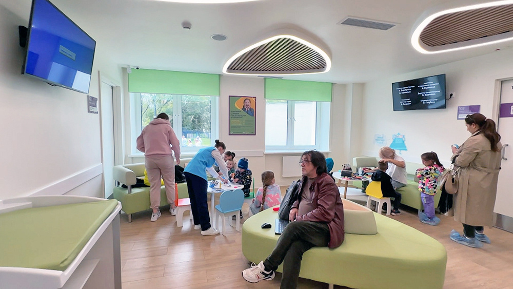    © АО "ТВ Центр"