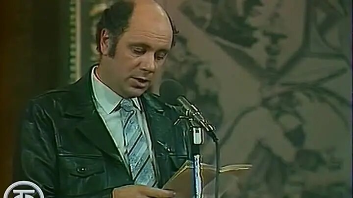 Аркадий Инин в передаче "Вокруг смеха"