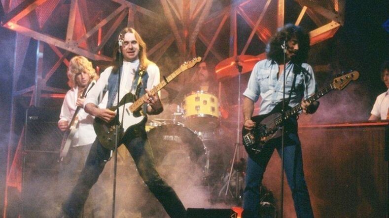 Самый ударный, самый шикарный, и самый лучший в мире альбом «новой волны» на переломе эпох. Status Quo «Just Supposin'», 1980 год