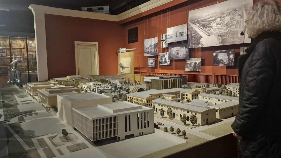 Создать карусель