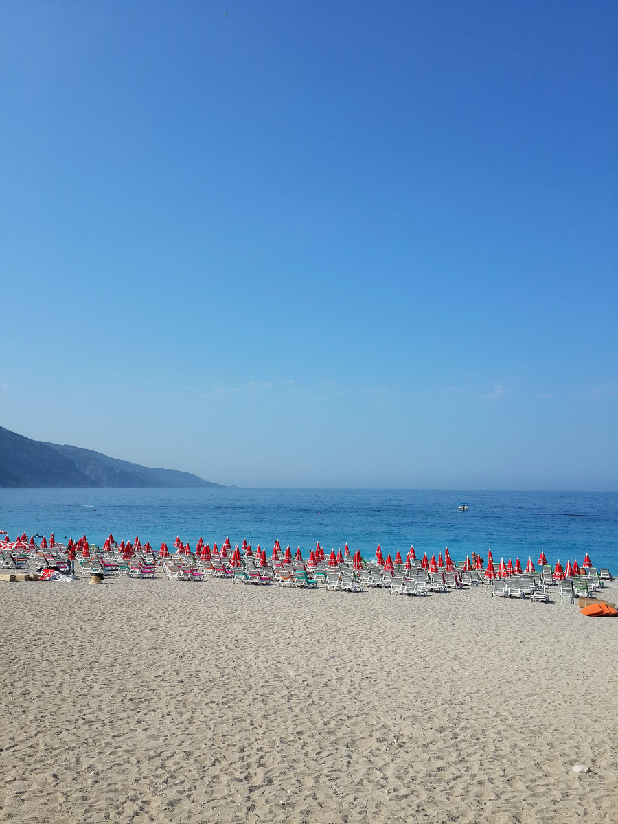 Пляж Олюдениза. Фото автора статьи.