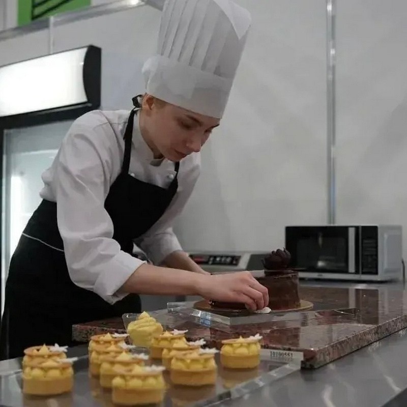 Листайте вправо, чтобы увидеть больше изображений