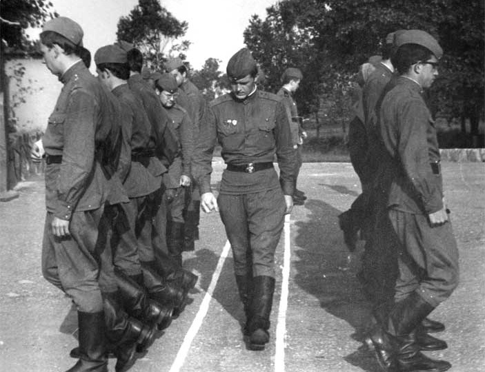 Пьянство в Советской Армии..Воспоминания Служивых..