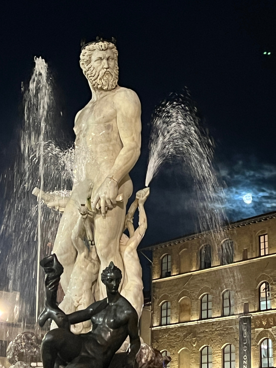 Фонтан Нептуна. Площадь Сеньории, Флоренция. Фото автора