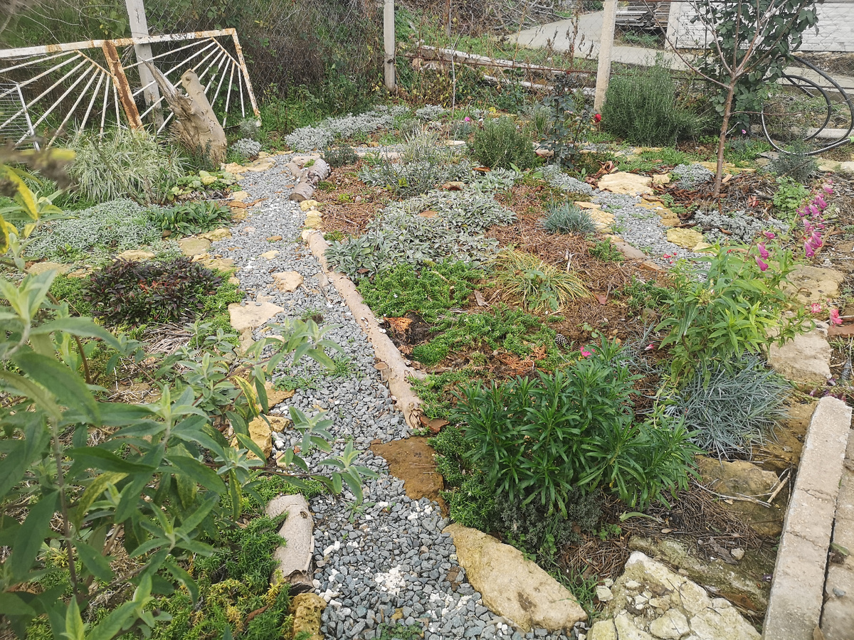 Да, старую калитку мне пока некуда деть🤷