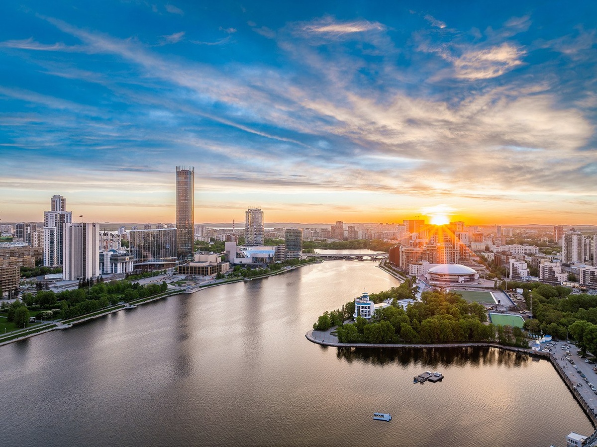 Екатеринбург: город, где Европа встречается с Азией, а история с будущим