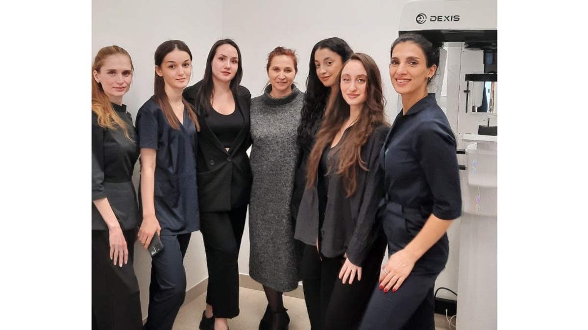 Обучение в клинике "Smile Talk Clinic" в Новосибирске по работе с аппаратом OP 3D Pro