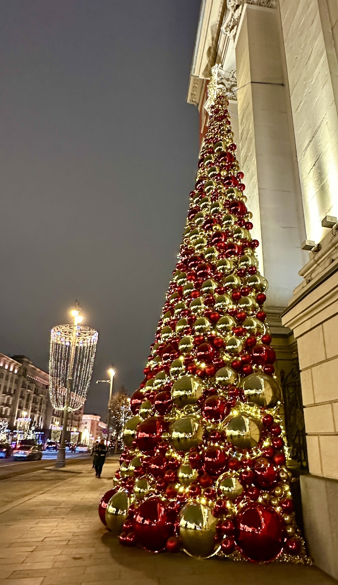 На Тверской. Фотография моя, сделана 08.12.2025