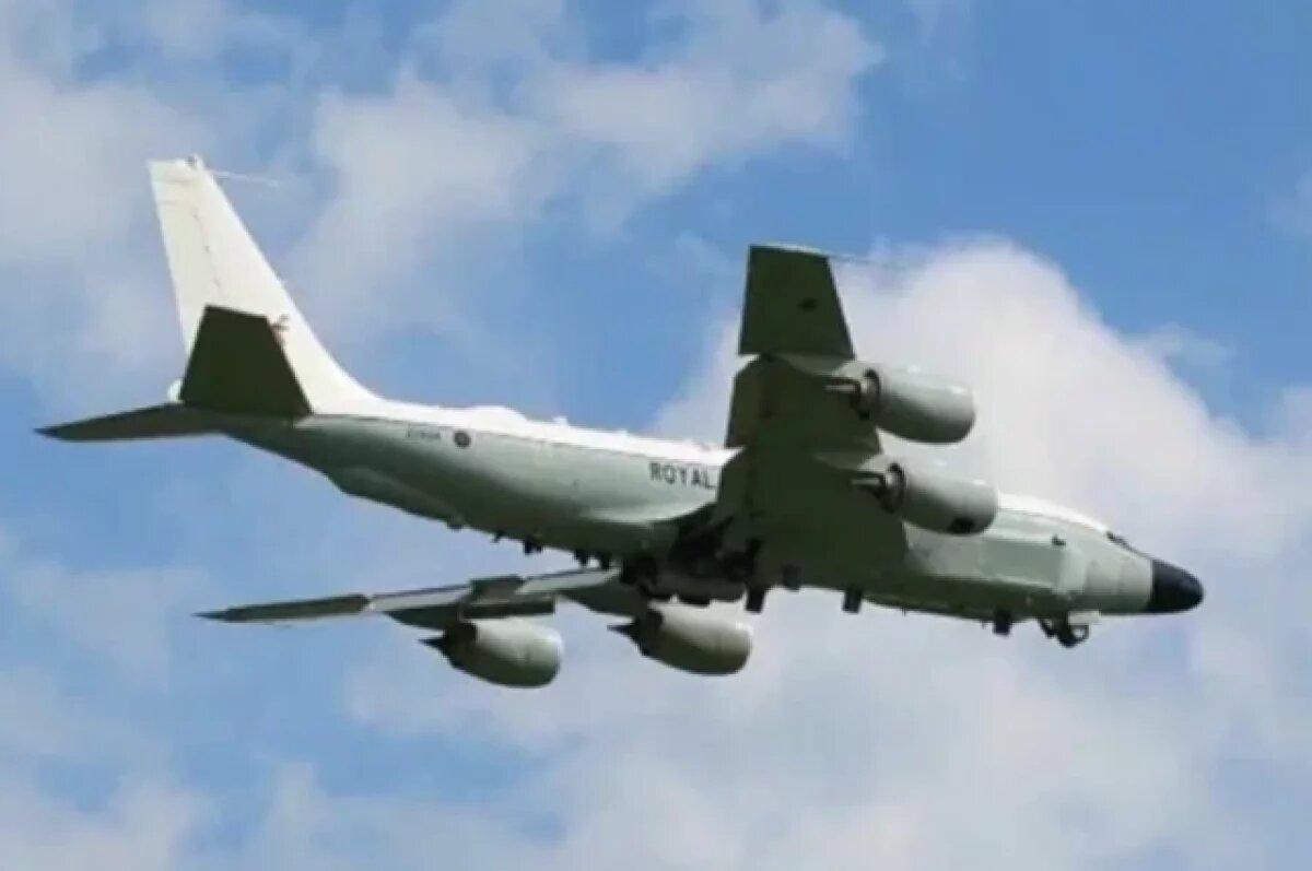    Flightradar24: самолет ВВС Британии пролетел над Черным морем вблизи Сочи