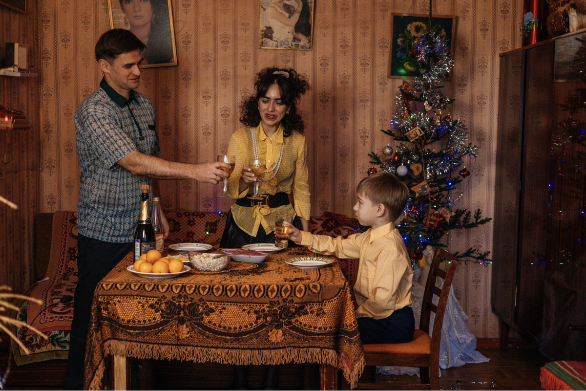 Фотосессия в Стиле 90-х в Москве