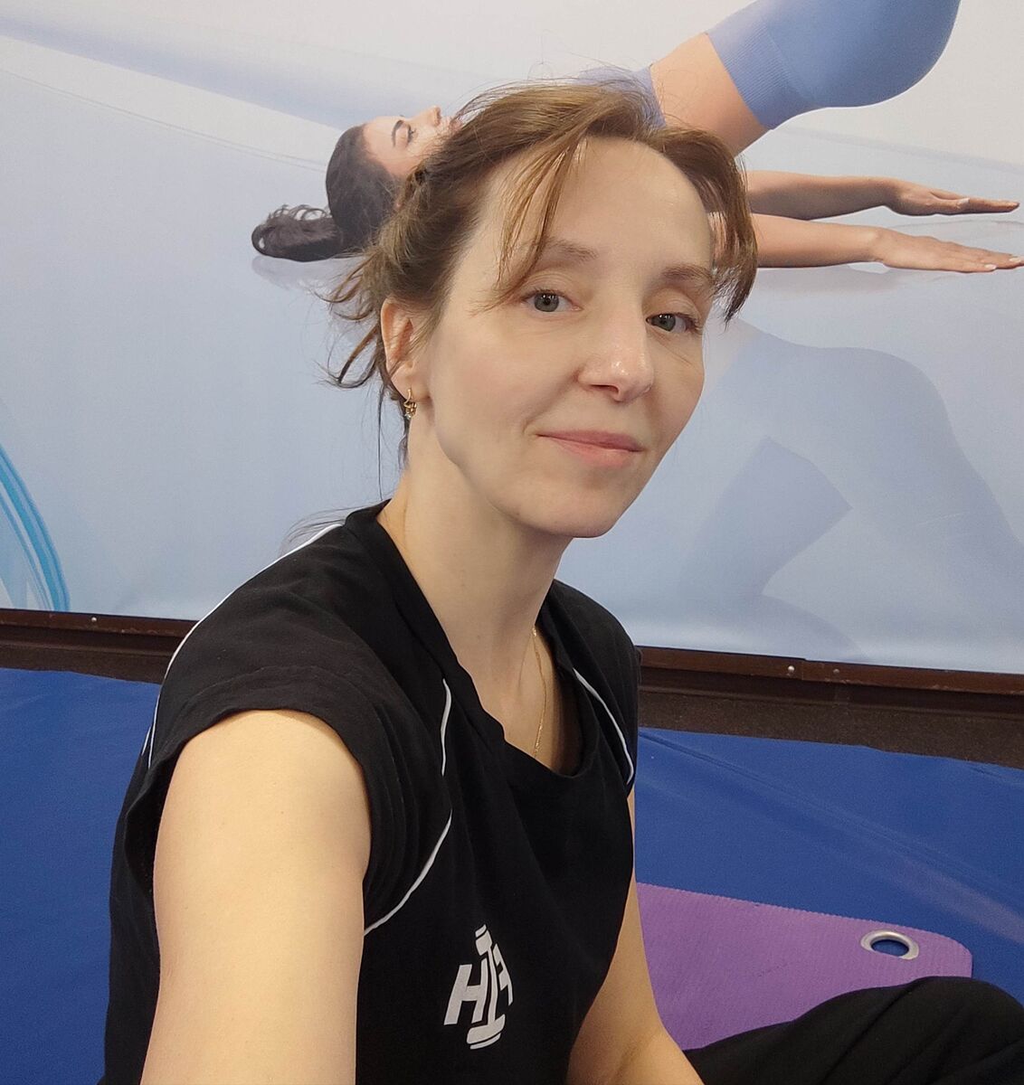 Привет! Я Ксюша, мама пятерых. Долгое время занималась тхэквондо, недавно закончила обучение на фитнес-тренера. Здесь рассказываю о своей жизни как она есть. Всем рада, присоединяйтесь!