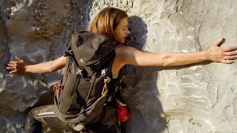 "На Краю пропасти" (The Ledge, 2022). Горный триллер, который заставит твоё сердце биться быстрее