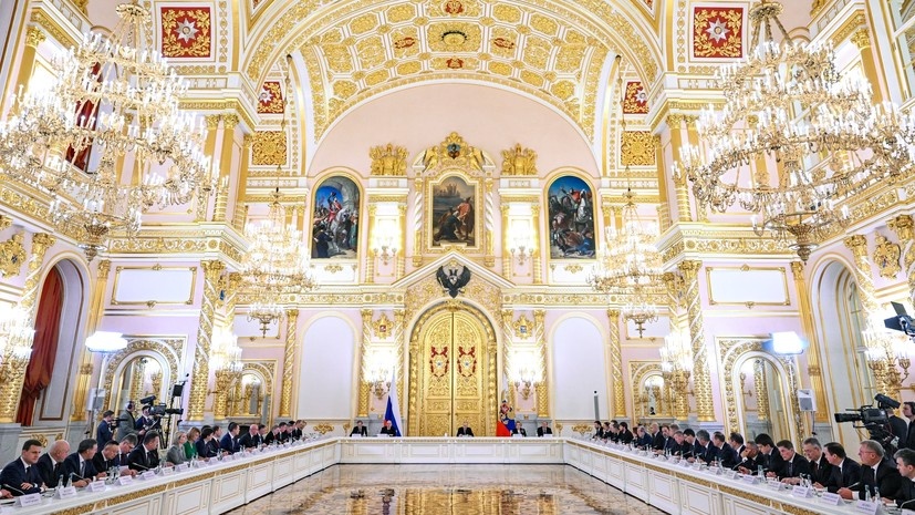     Владимир Путин проводит заседание Совета по стратегическому развитию и национальным проектам РИА Новости Кристина Кормилицына