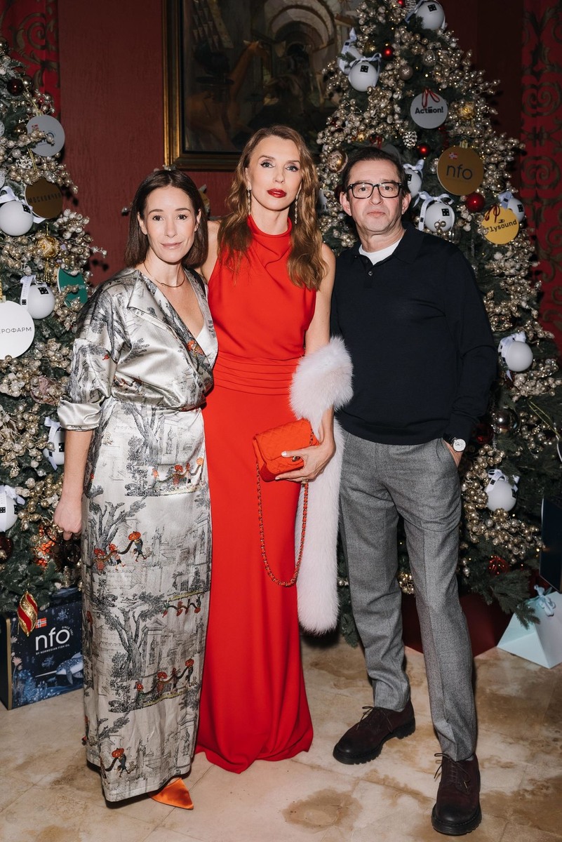 Листайте вправо, чтобы увидеть больше изображений