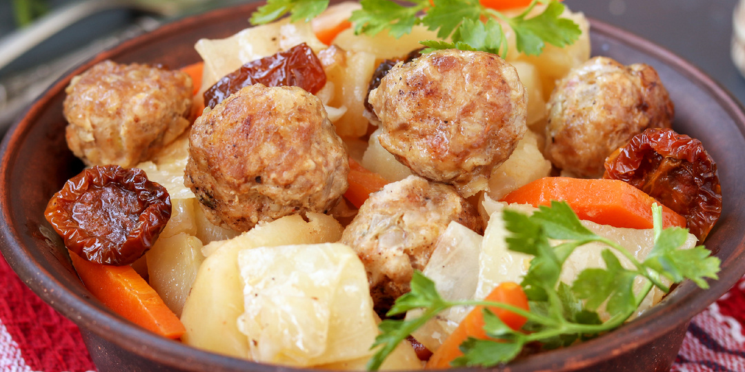 Любые сезонные овощи + немного фарша: сытный и вкусный ужин для всей семьи в любое время года