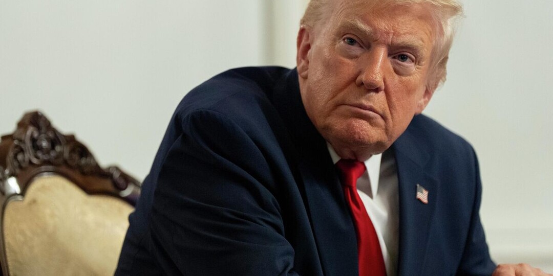 Трамп заявил, что разрешил Nvidia поставлять продвинутые чипы в Китай