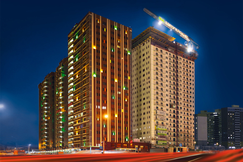 В этих дома= Брусники есть и часточка нашего труда