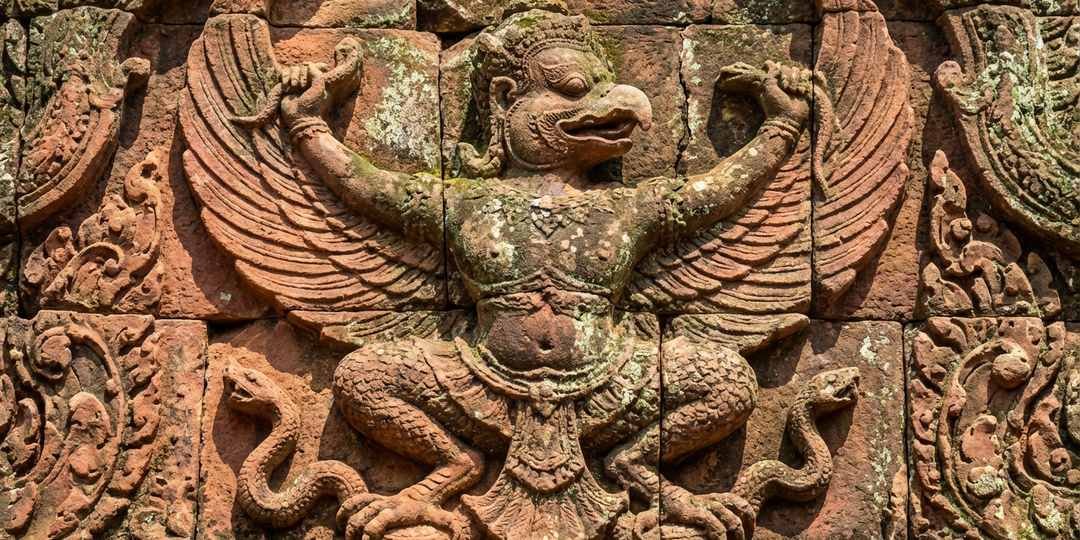 Бестиарий Ангкора: Путеводитель по мифам, где Наги — это мост, а Кала — Время